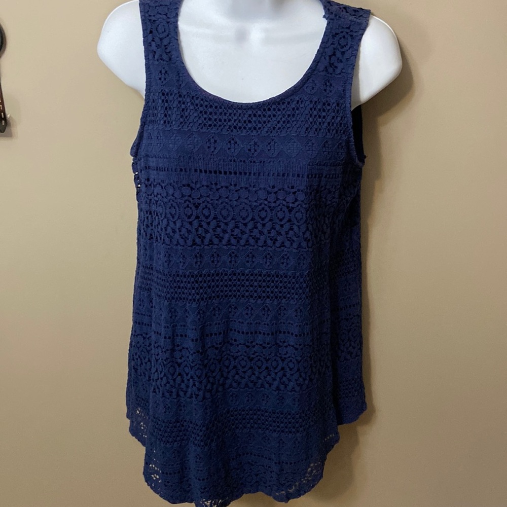 Navy Sleeveless Womens Lined Lace Top Excellent Used Condition! size S
